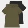 Friboo BOYS HOODED TEE 2 PACK - T-Shirt Print - Khaki/black, Kinder 1 Friboo BOYS HOODED TEE 2 PACK - T-Shirt Print - Khaki/black, Kinder -Friboo Verkaufsgeschäft 19a4925896ba45ab9887020b4262183d