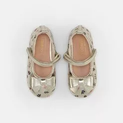 Friboo BALLET PUMPS - Riemchenballerina - Gold, Kinder 11 Friboo BALLET PUMPS - Riemchenballerina - Gold, Kinder -Friboo Verkaufsgeschäft 6ac4770984b640959a5783fe22efc42b